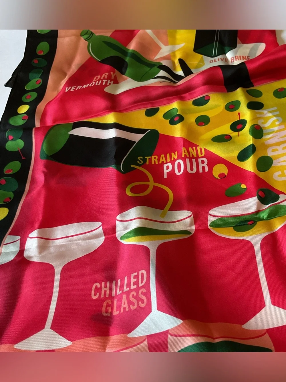KATE SPADE DIRTY MARTINI SQUARE SILK SCARF NWOT